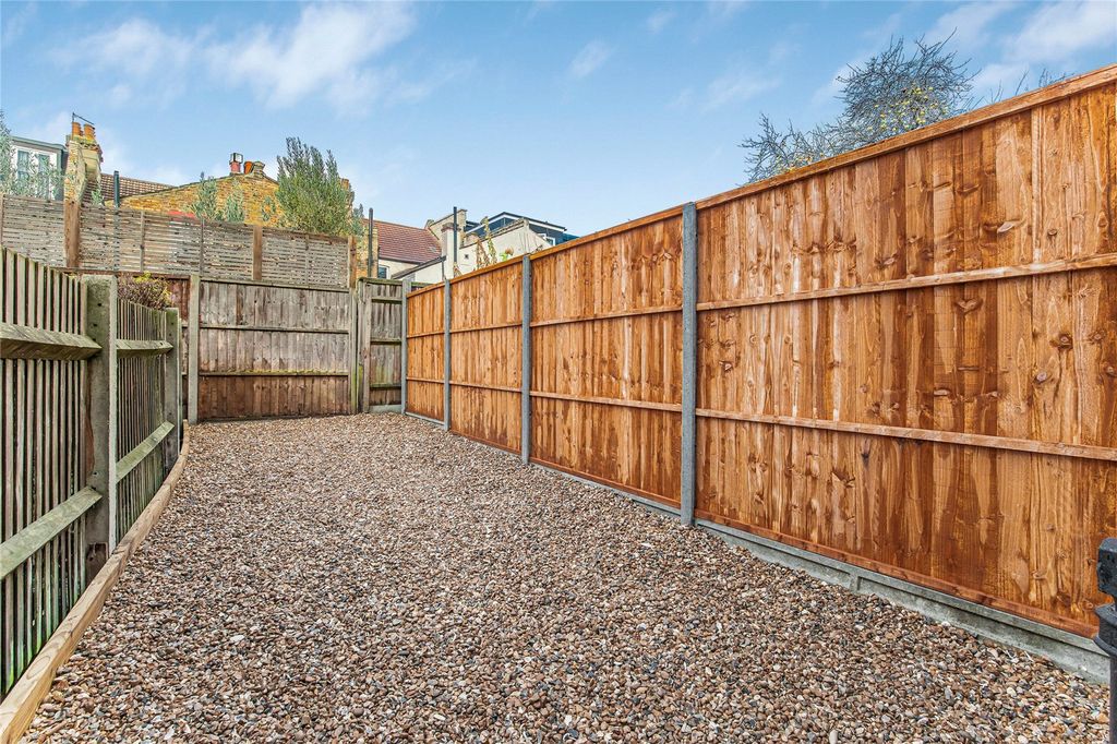 Property photo 3 of 13 Picture No. 54