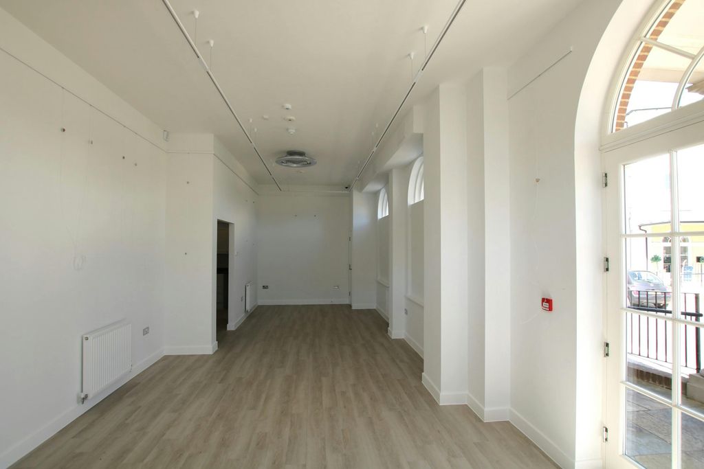 Property photo 3 of 5 Img_4674 - 1.Jpg