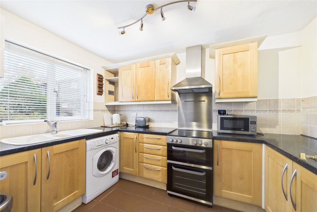 Property photo 3 of 9 Picture No. 06