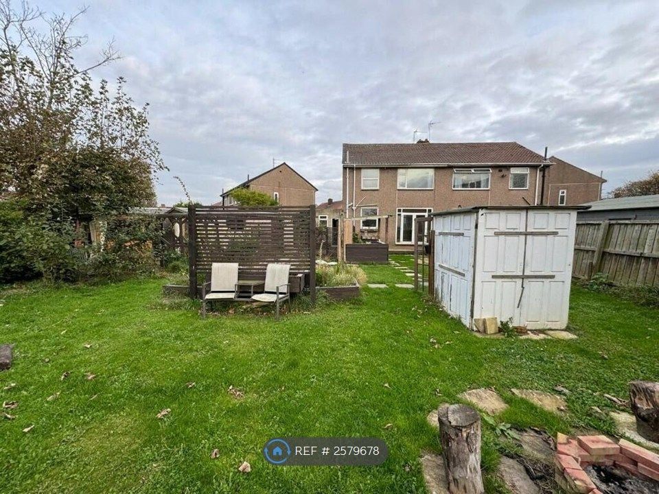 Property photo 3 of 8 Garden