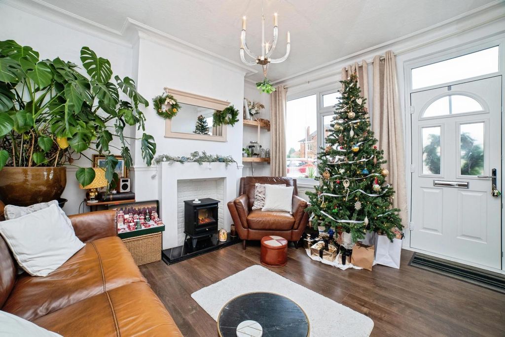 Property photo 2 of 18 Pbox-Img.Jpg