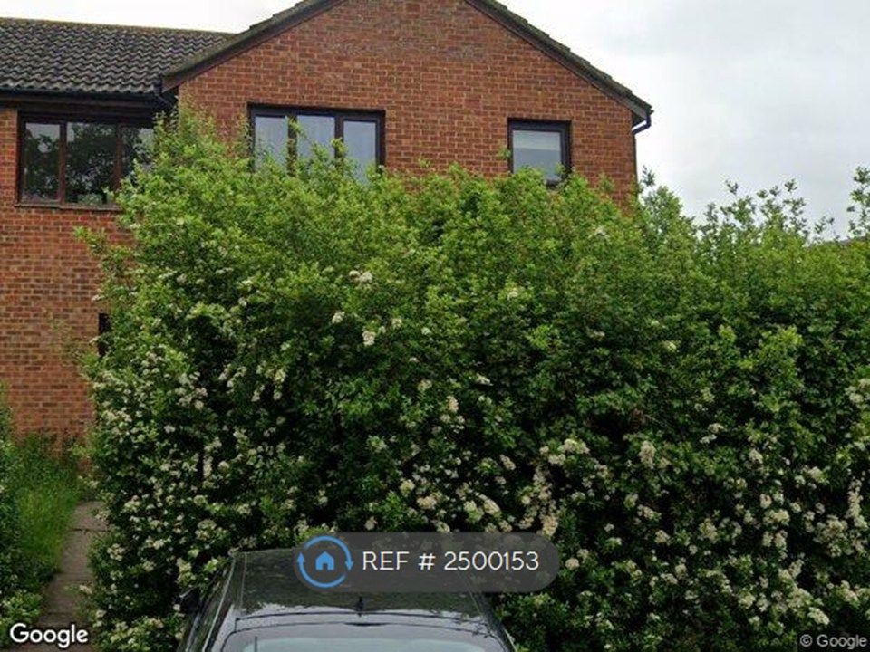 Property photo 2 of 9