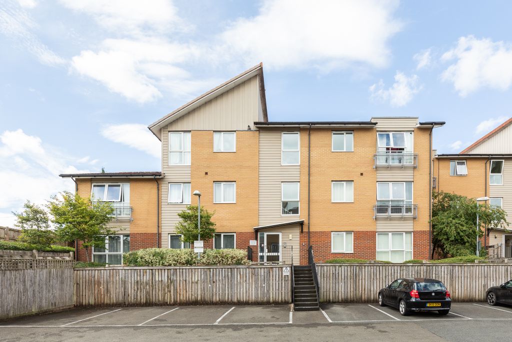 Property photo 2 of 15 Parson Street-3