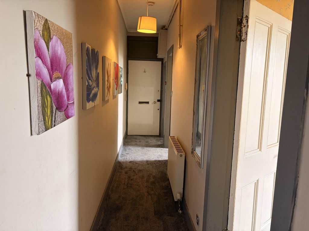 Property photo 3 of 3