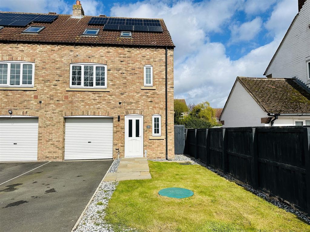 Property photo 1 of 19 Front