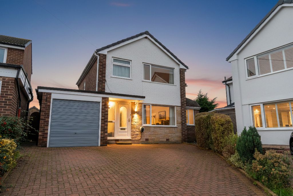 Property photo 1 of 19