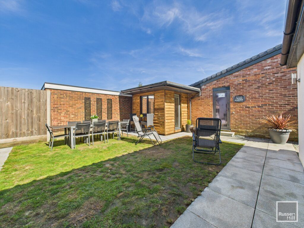 Property photo 1 of 24