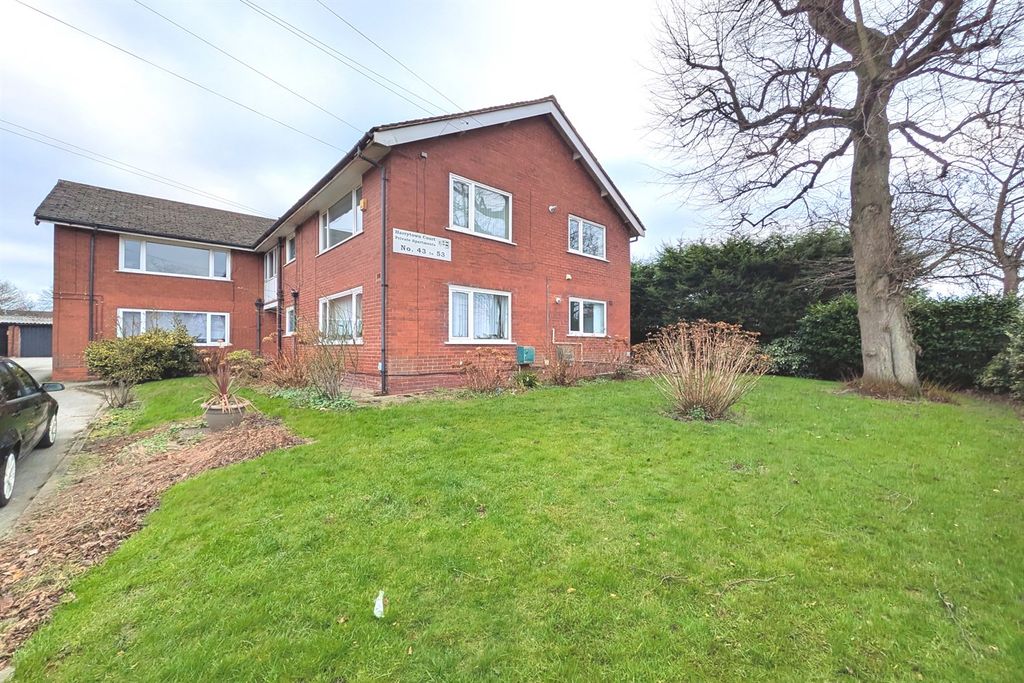 Property photo 1 of 7 External