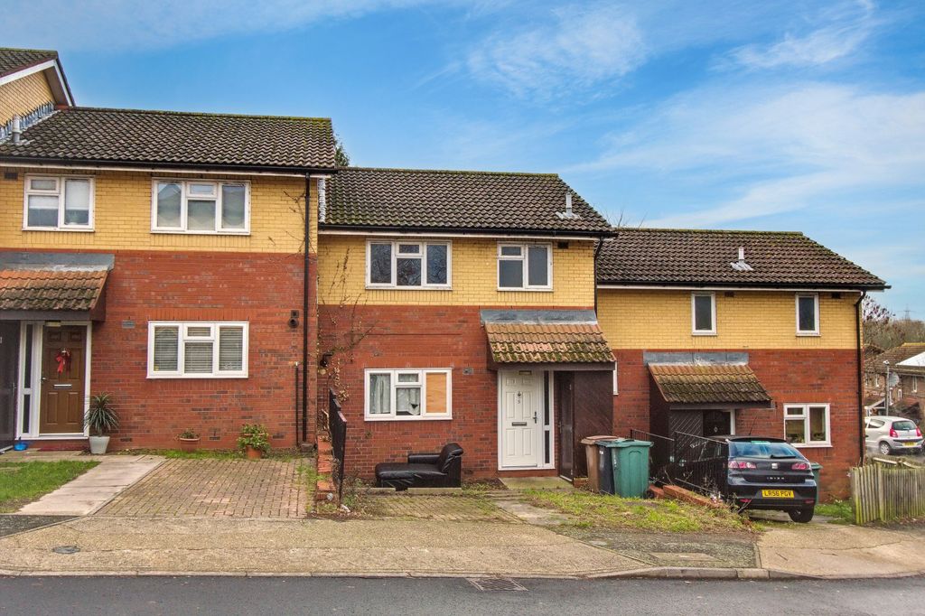 Property photo 1 of 14 5 Sandpiper Close, Walthamstow, London E17 5Sp