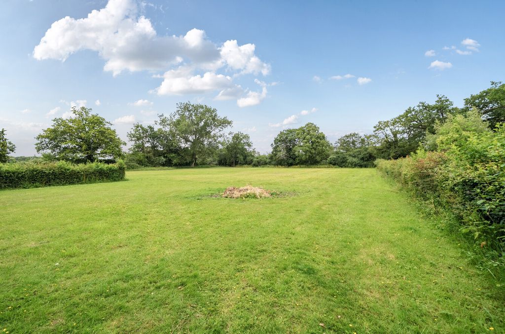 Additional image 33 of Land for saleSwallowfield Road, Arborfield, Reading RG2