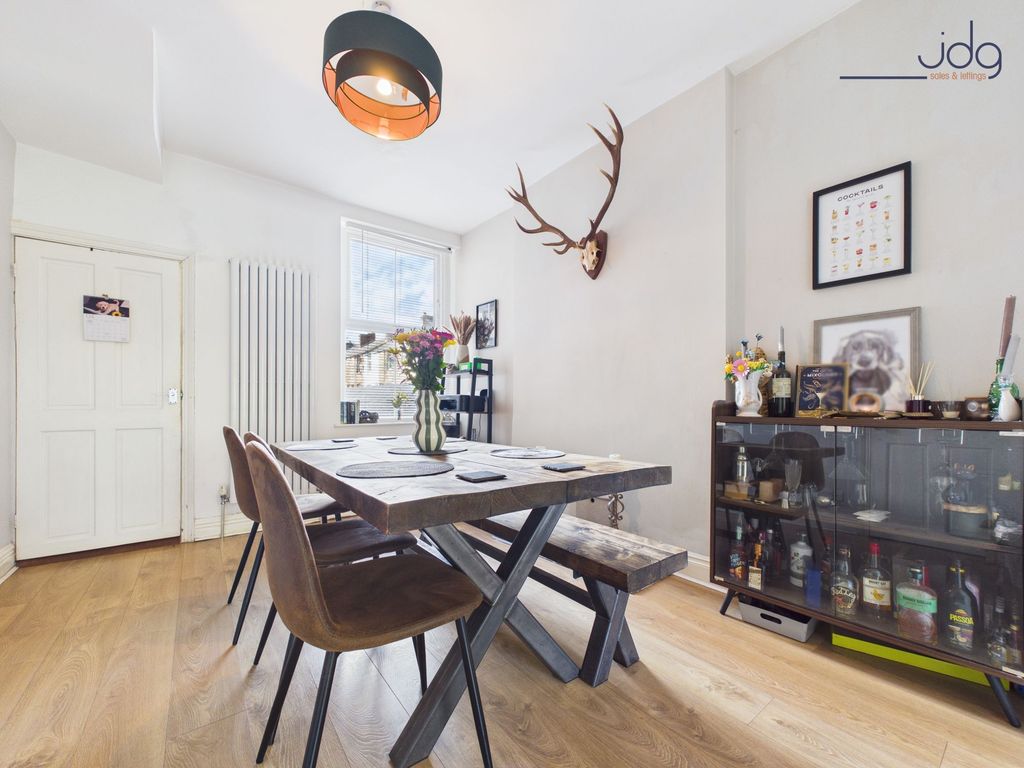 Property photo 3 of 16 Dining Room
