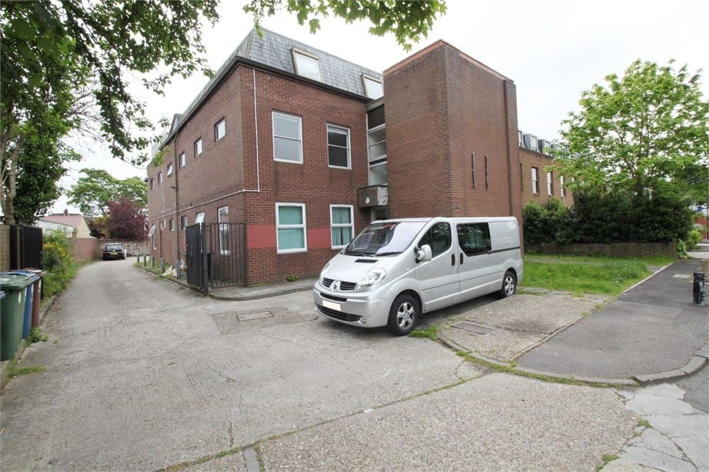 Property photo 1 of 1