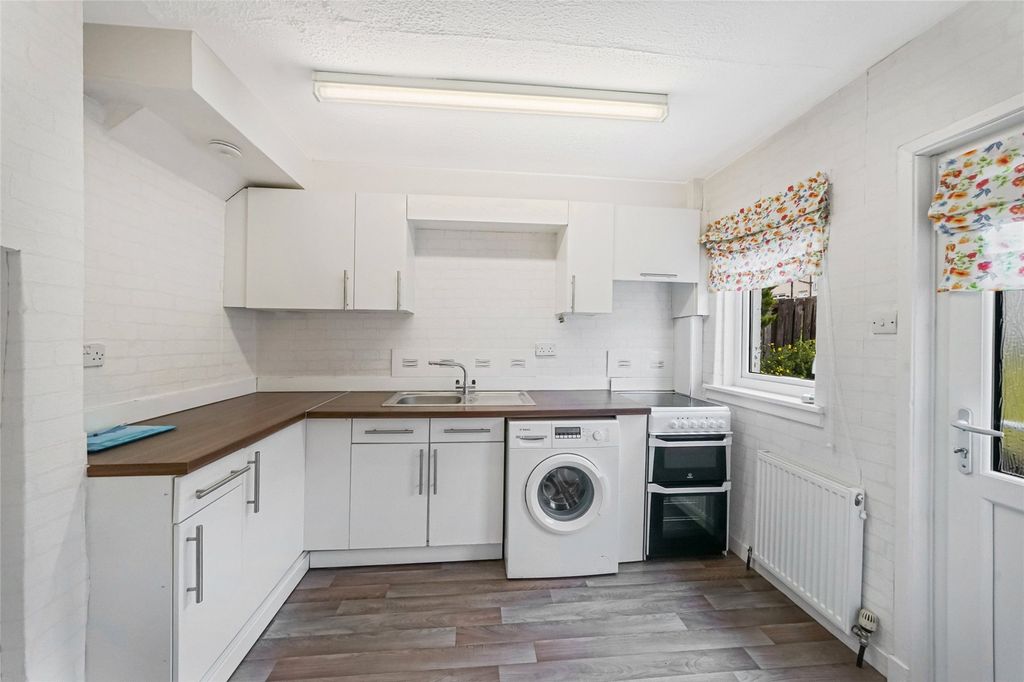 Property photo 3 of 25 Picture No. 08