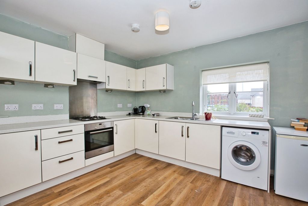 Property photo 2 of 16 Photo