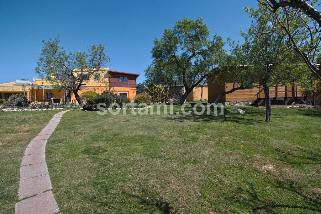 Property photo 1 of 22