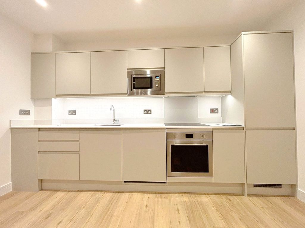 Property photo 2 of 16 Picture No. 05