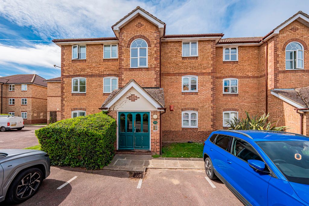 Property photo 1 of 9