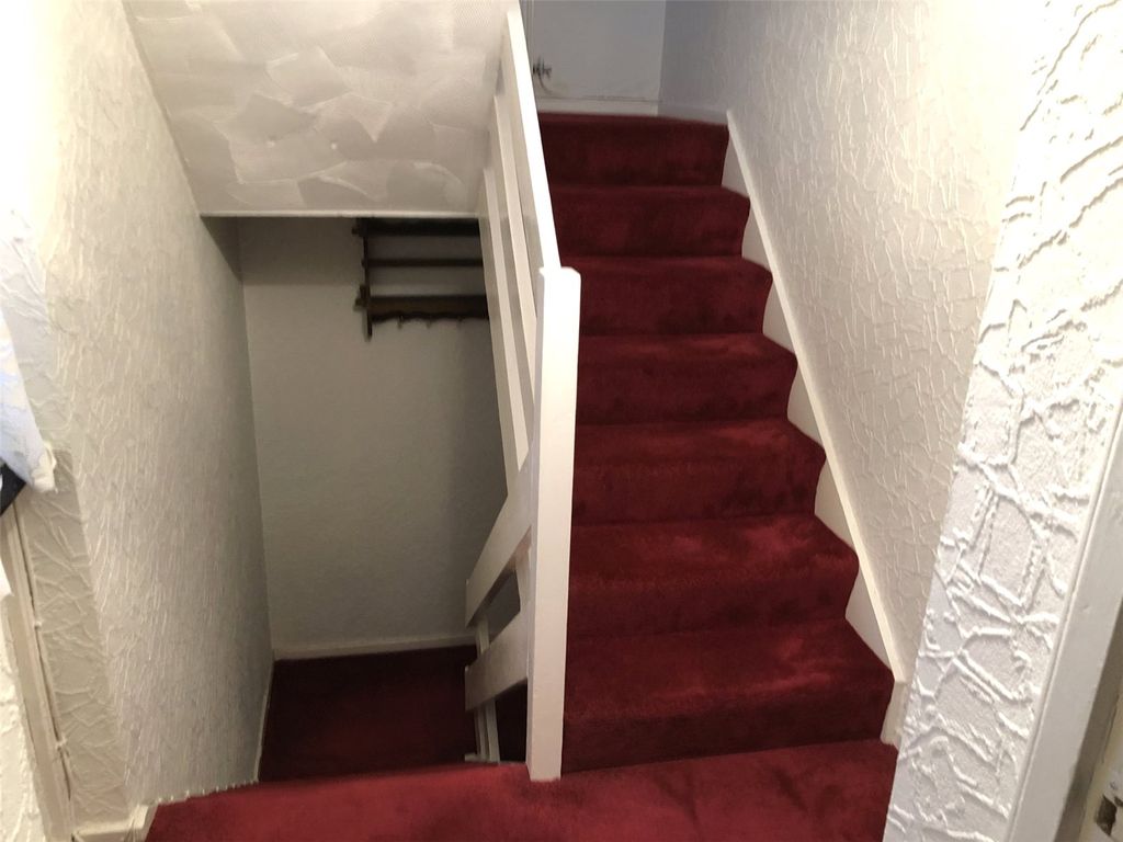 Property photo 3 of 13 Stairs