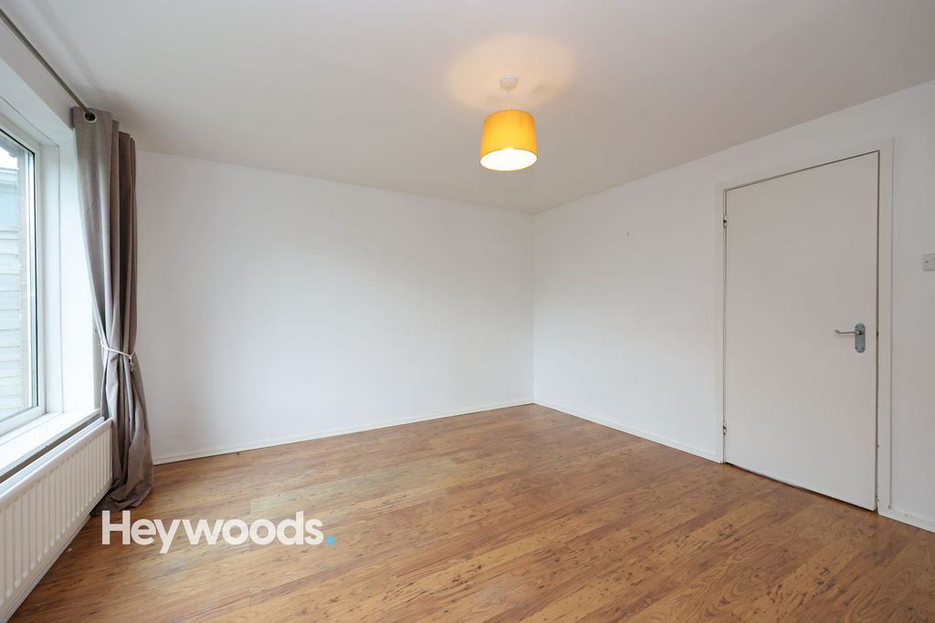 Property photo 3 of 48