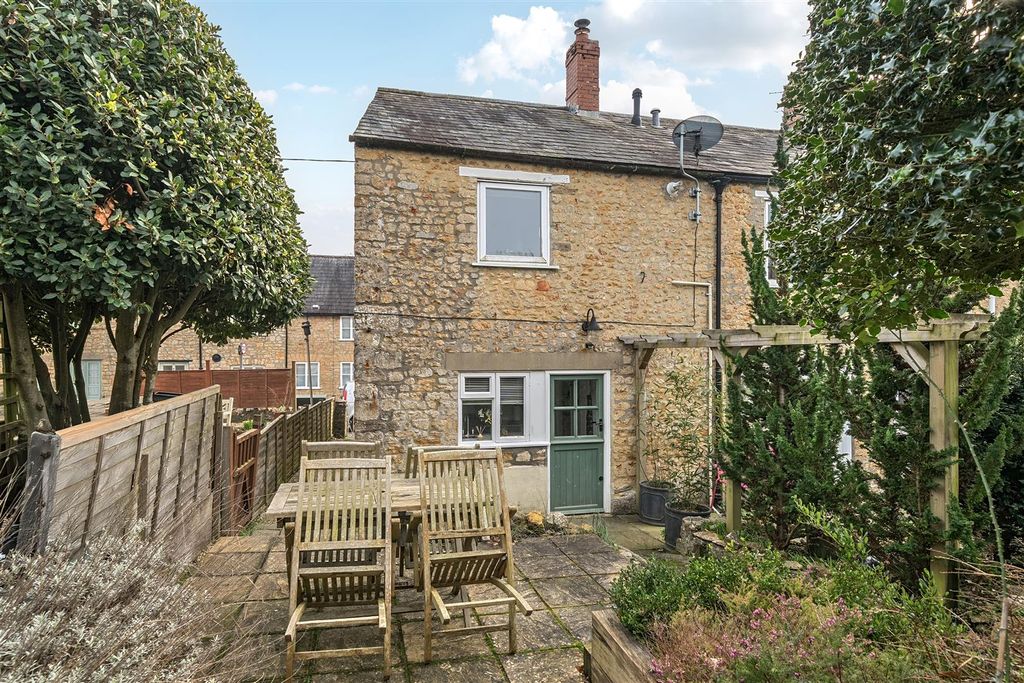 Property photo 1 of 14 1415039-1-699456A77430F.Jpg