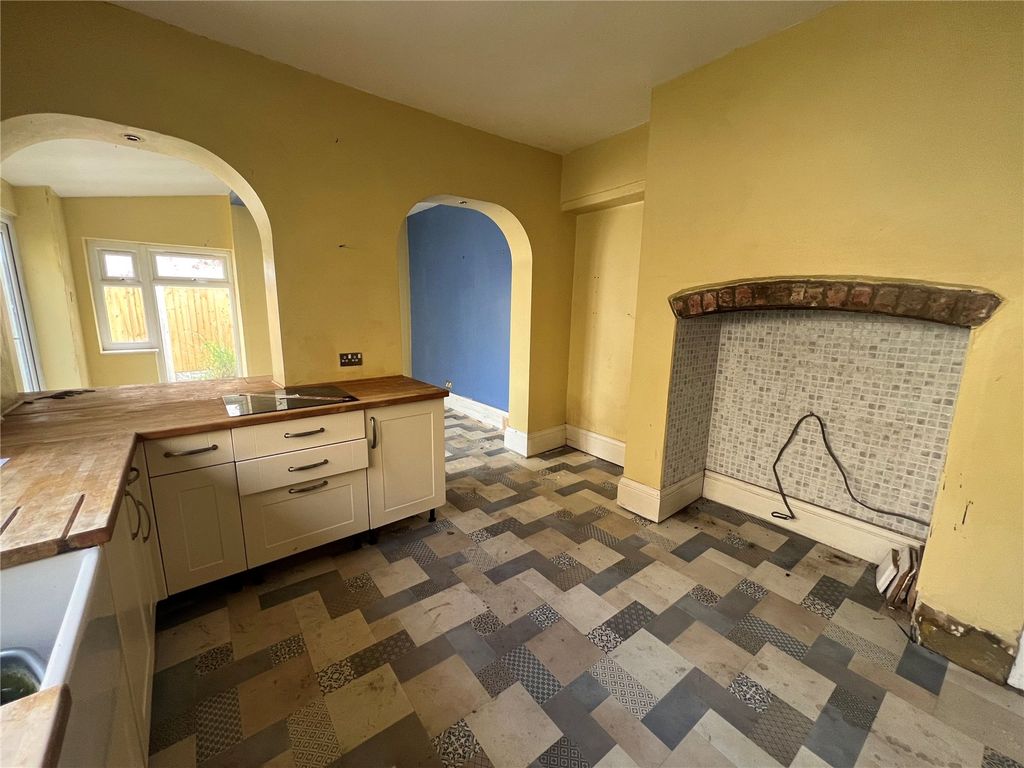 Property photo 3 of 16 Picture No. 05