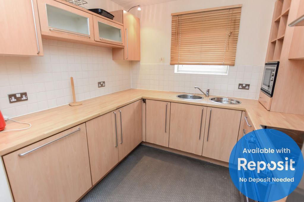 Property photo 3 of 12 Picture No. 20