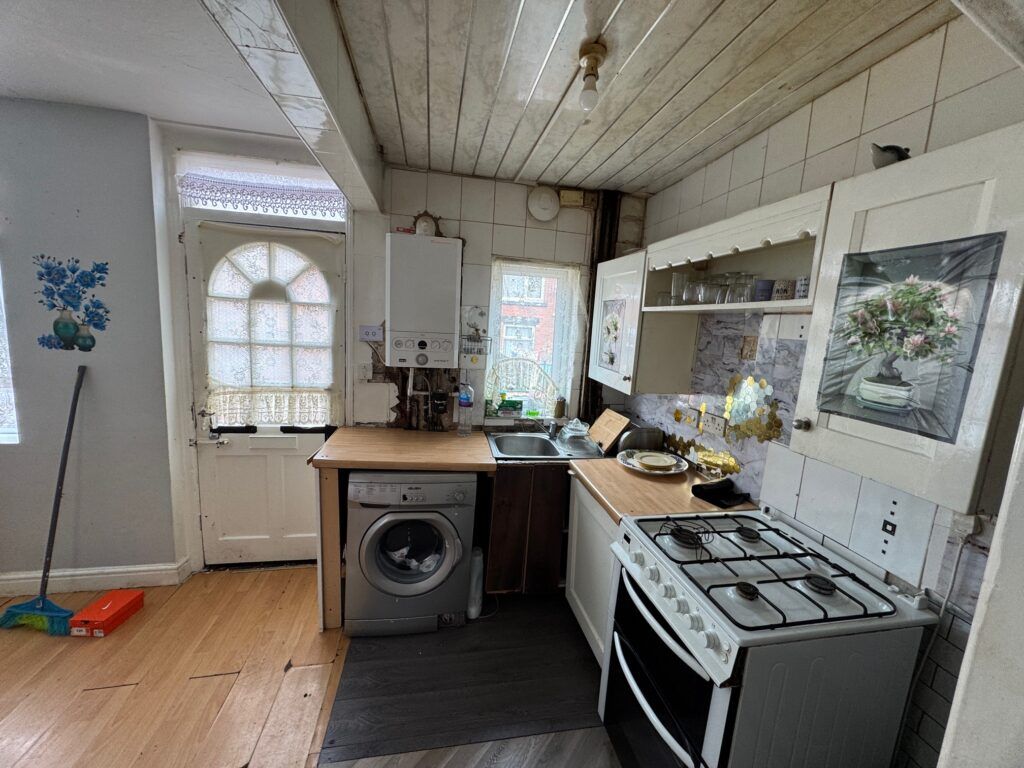 Property photo 3 of 7