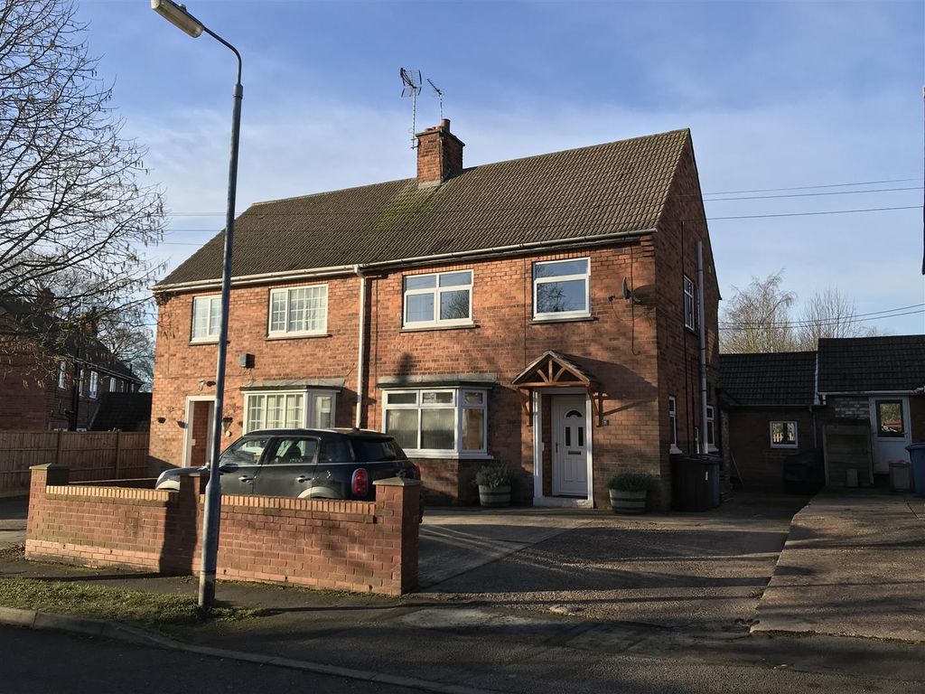 Property photo 1 of 5 Front.Jpg