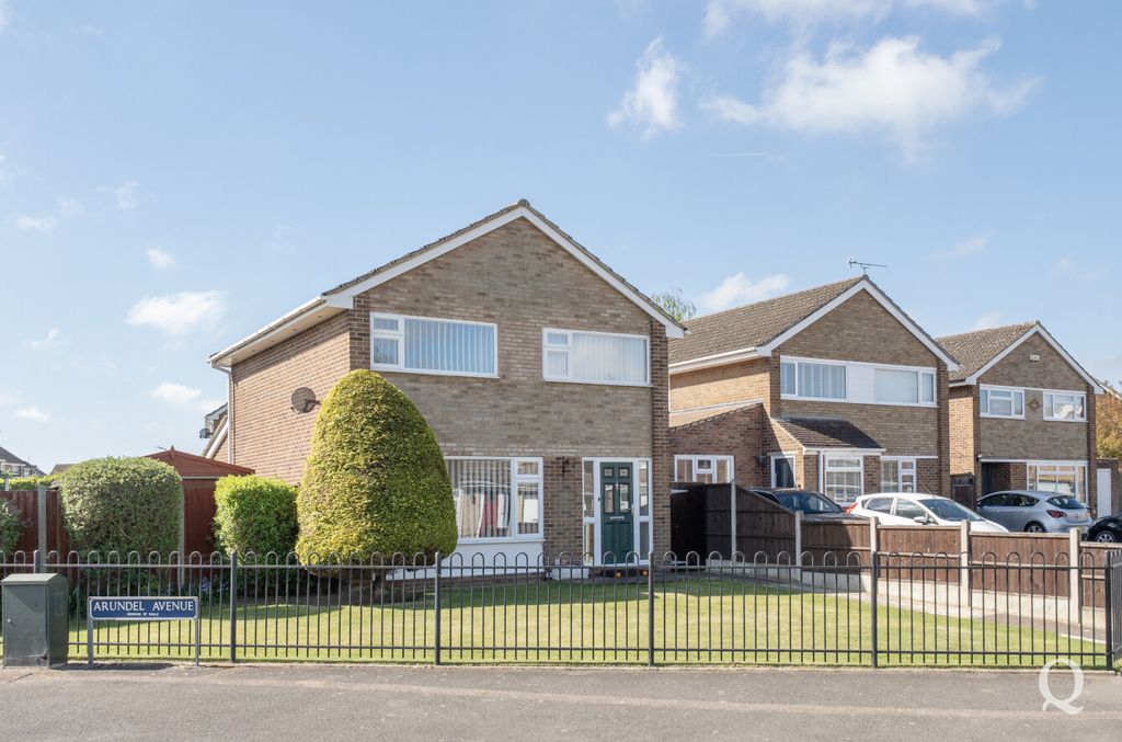 Property photo 1 of 25 Eb9A2d00-5841-4d6...