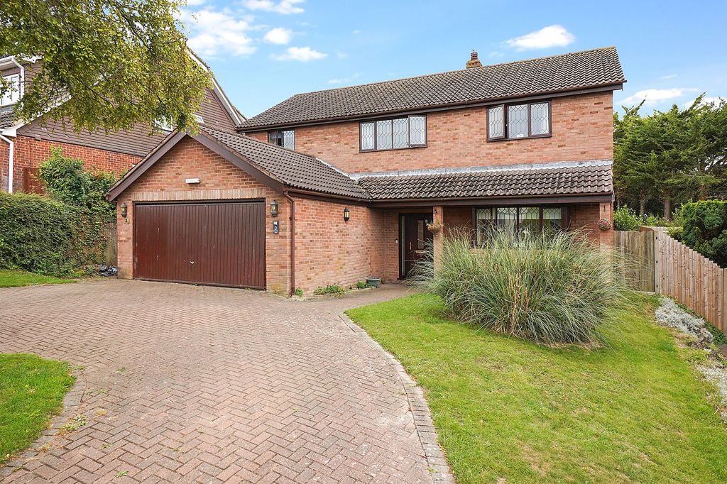 Property photo 1 of 37