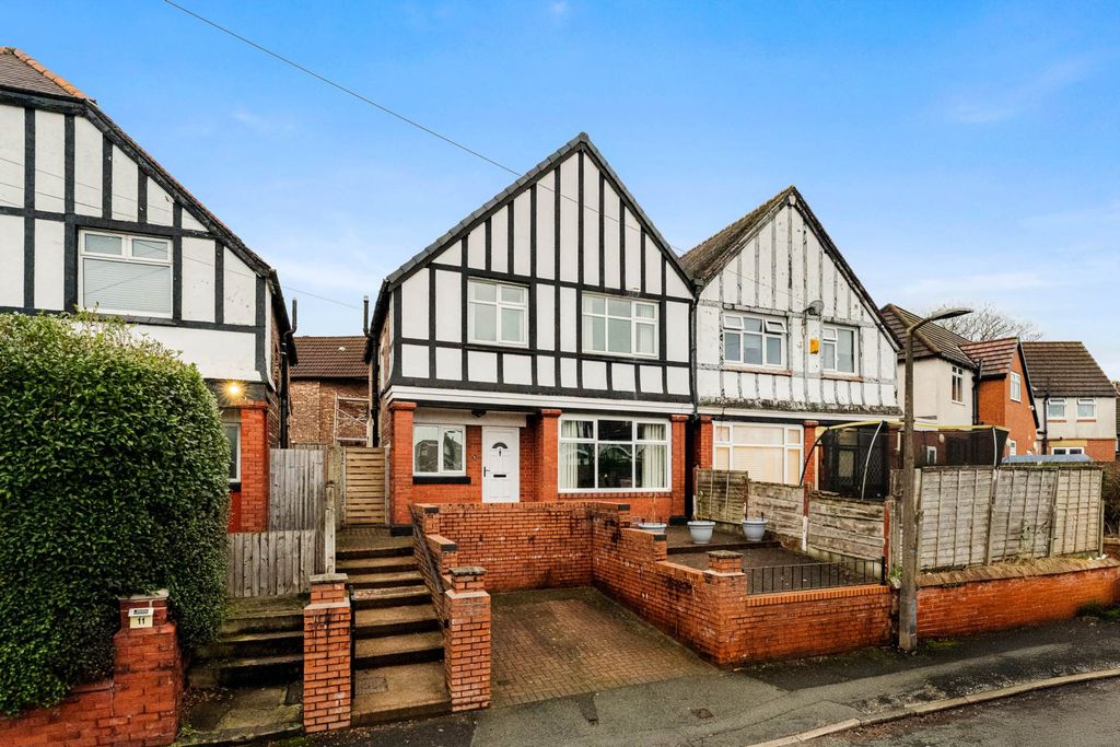 Property photo 1 of 26