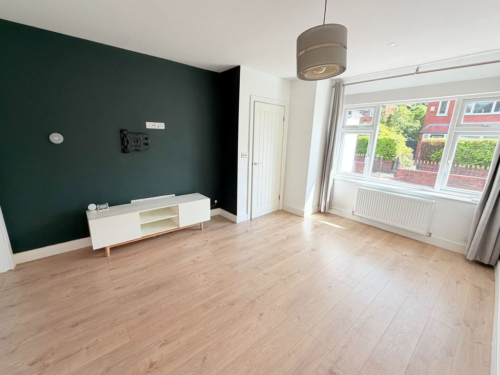 Property photo 3 of 24