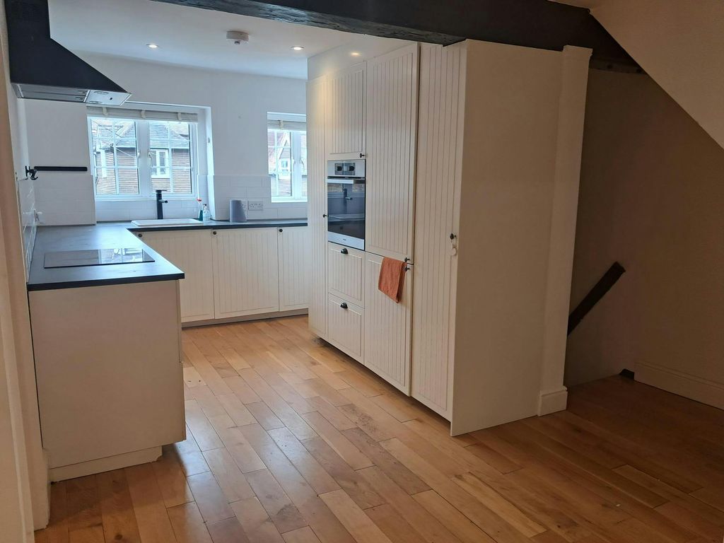 Property photo 3 of 6 1000001596.Jpg