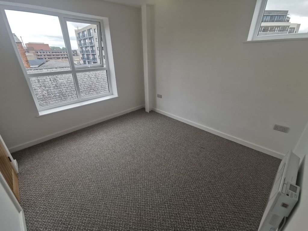 Property photo 3 of 4