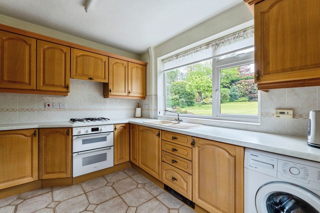Property photo 3 of 14 Pbox-Img.Jpg