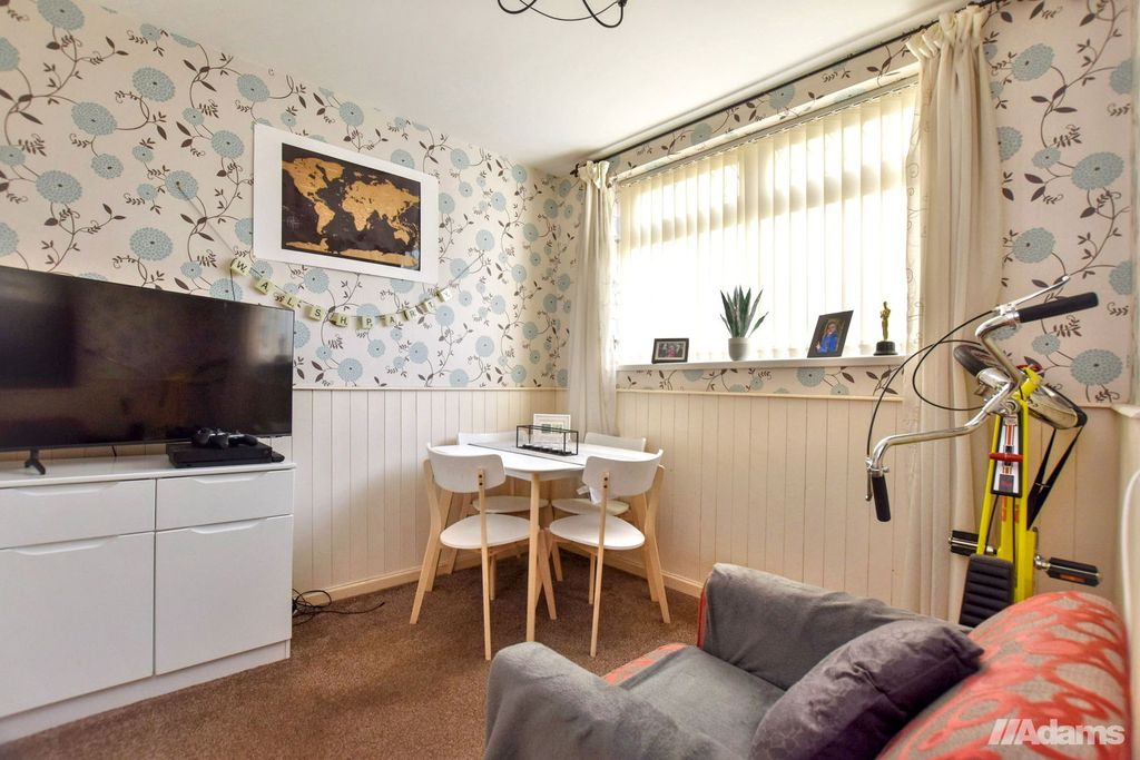 Property photo 3 of 21