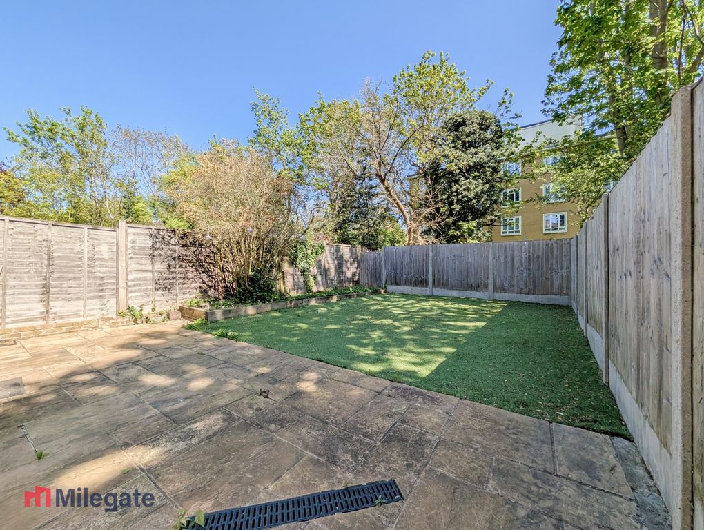 Property photo 2 of 10 Photo 1