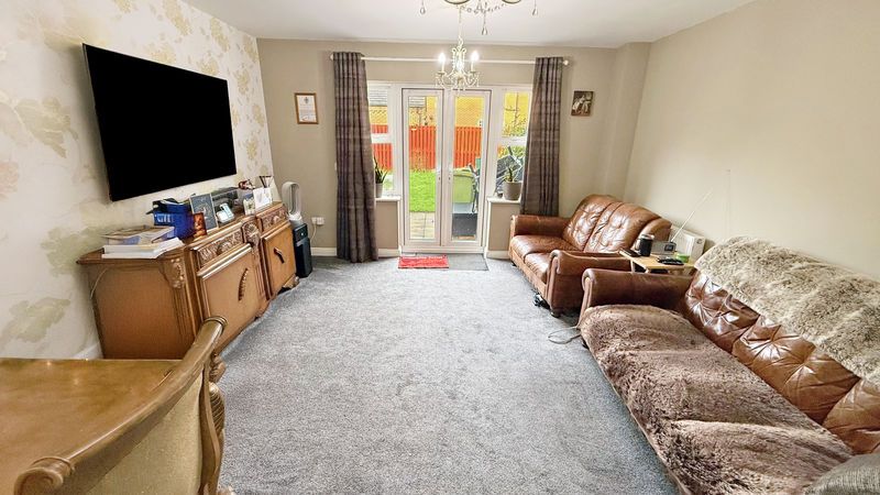 Property photo 2 of 14 Photo 9