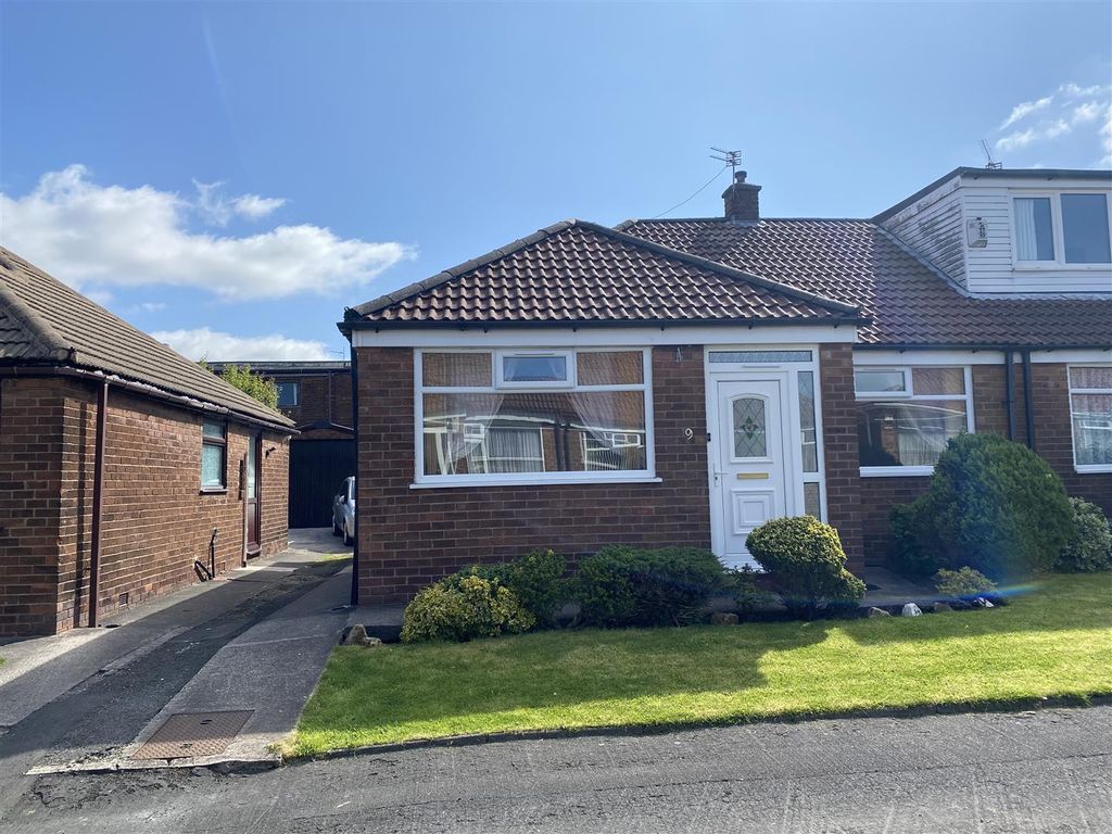 Property photo 2 of 14 Front B.Jpg