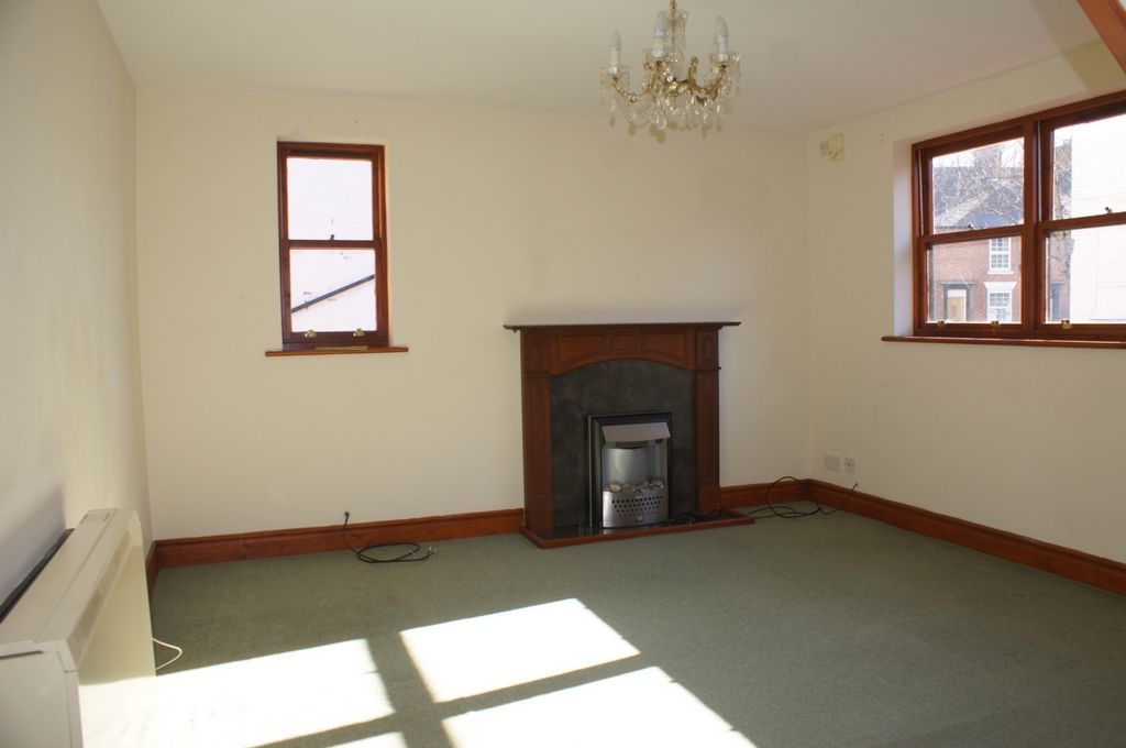 Property photo 3 of 7 Photo 4