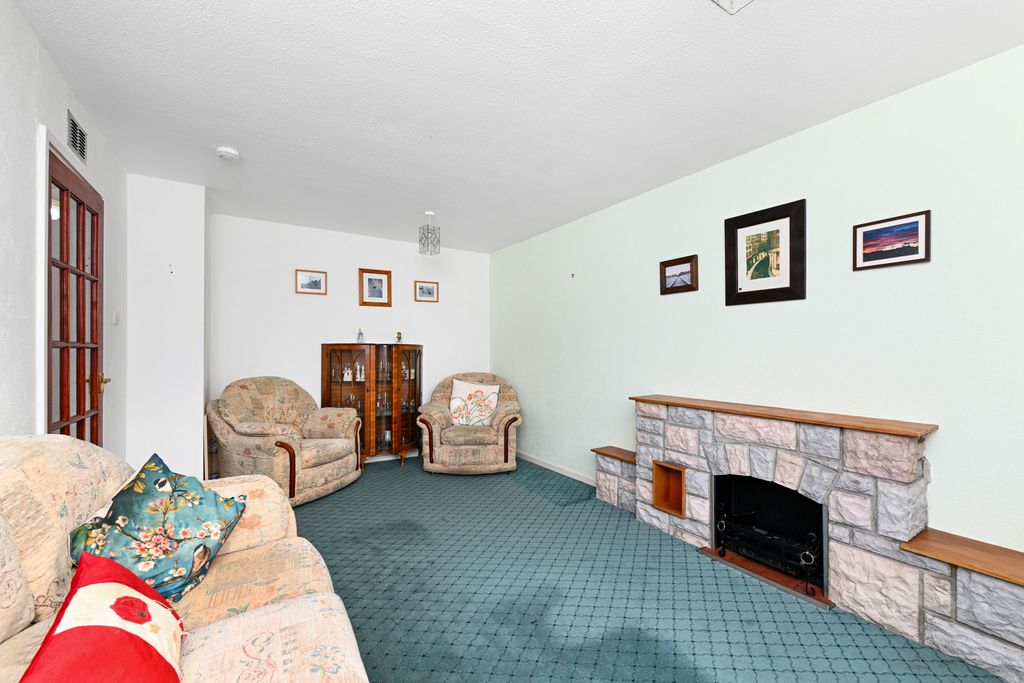 Property photo 3 of 14 Property Image 3