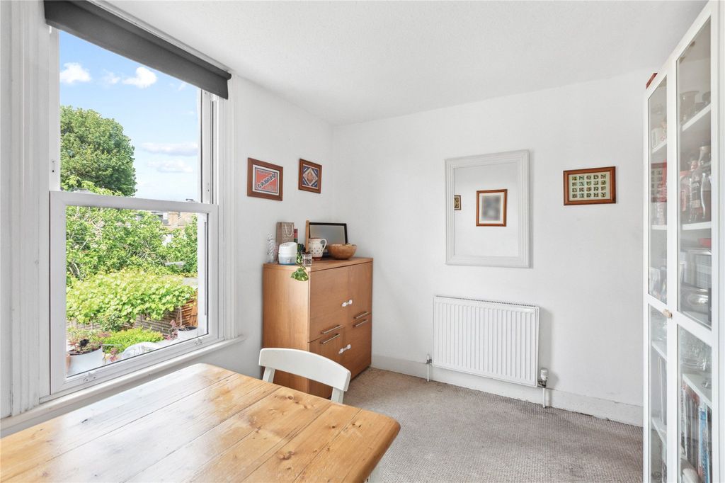 Property photo 3 of 9 Picture No. 08