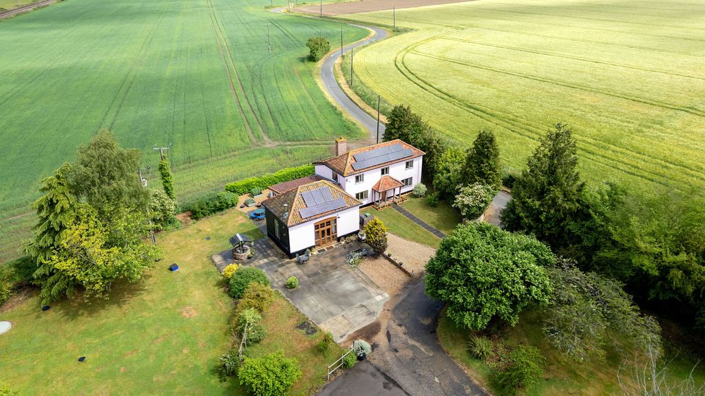 Property photo 1 of 46