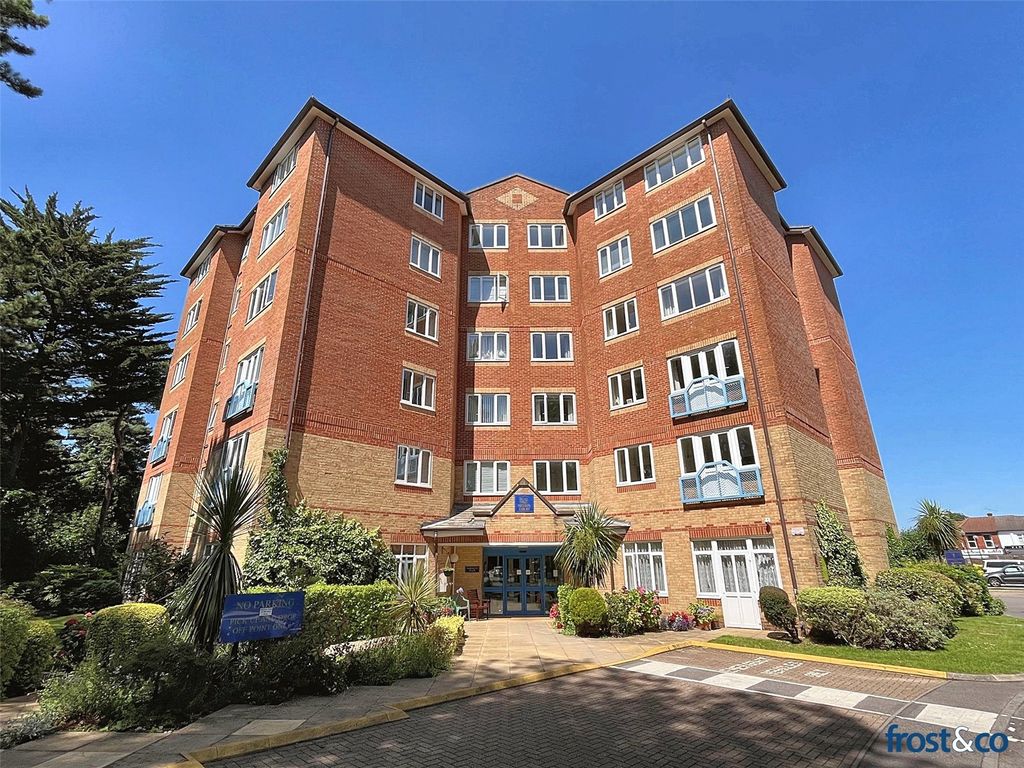 Property photo 1 of 19 Melton Court West