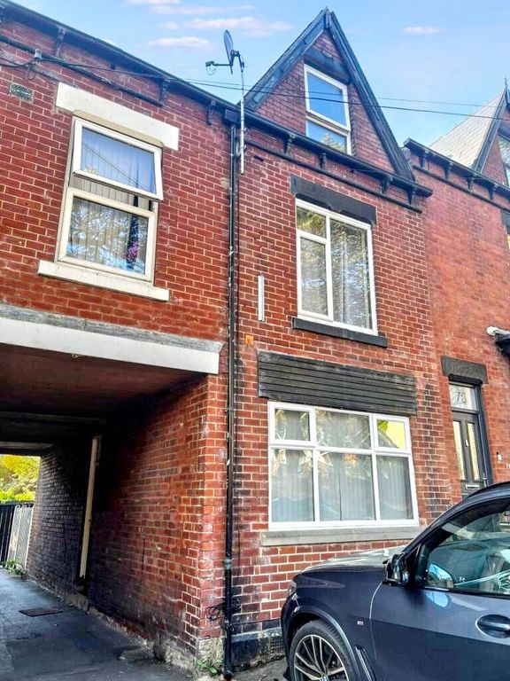 Property photo 1 of 11