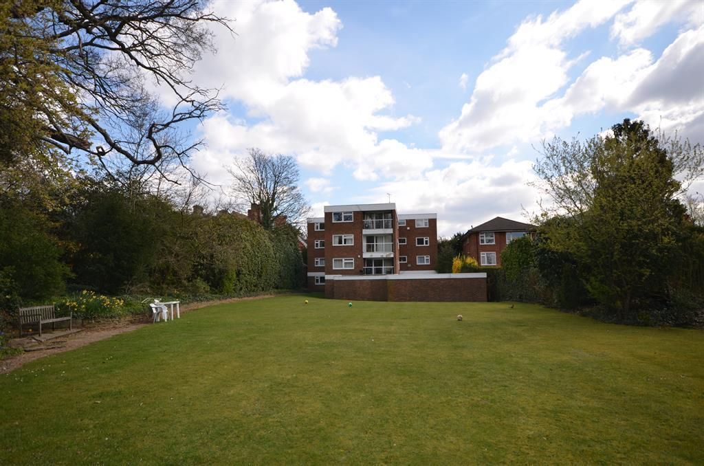 Property photo 2 of 24