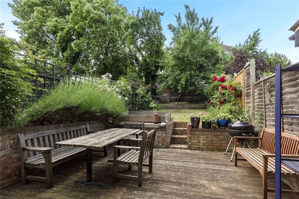 Property photo 3 of 14 Picture No. 10