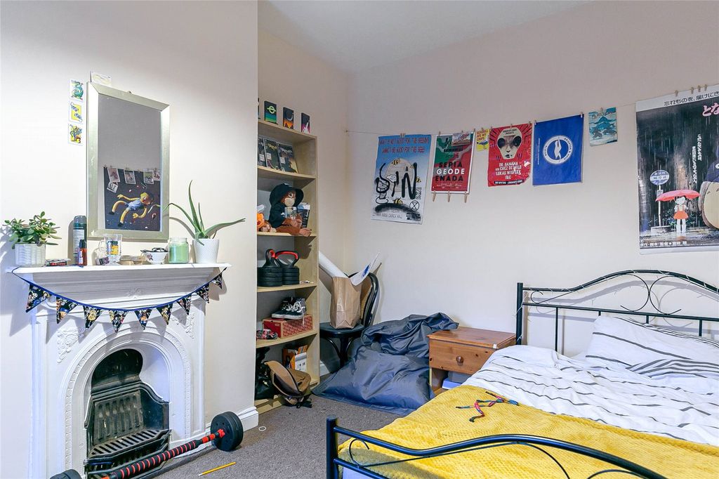 Property photo 3 of 15 Picture No. 27