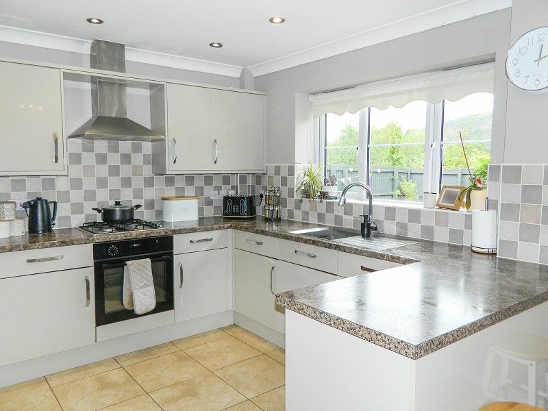 Property photo 3 of 39 2623-Pra11065-11-Raw