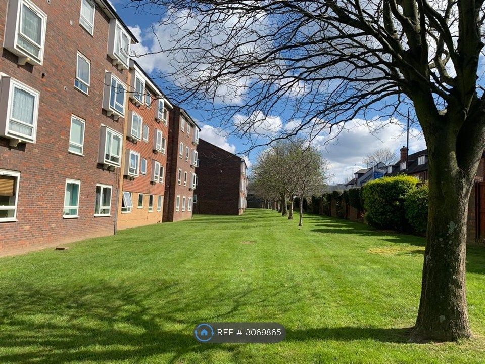Property photo 2 of 18